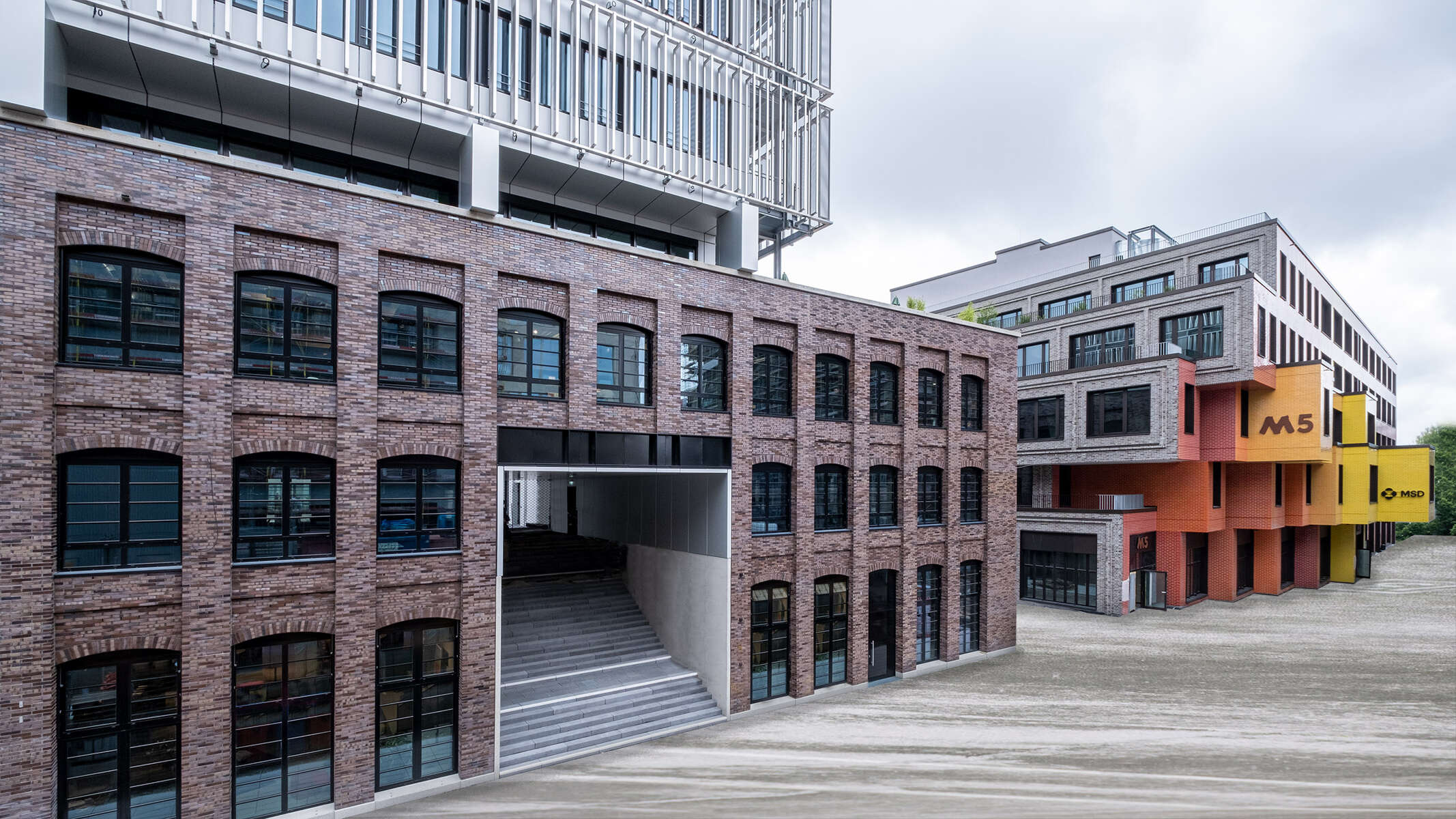 Gebäude des Münchner Stadtquartiers "Die Macherei" von außen