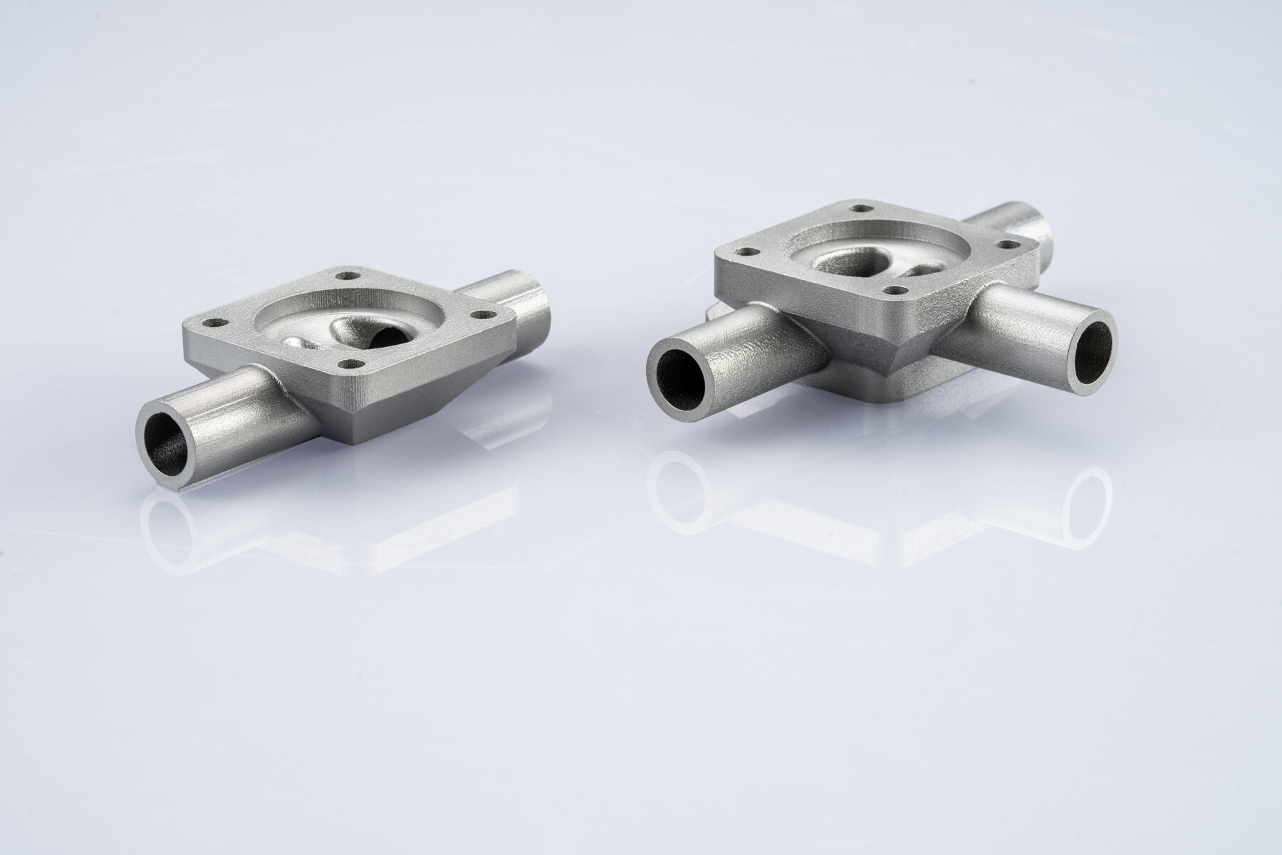 3D-printed multiway diaphragm valve bodies for the pharmaceutical industry, prior to surface treatment