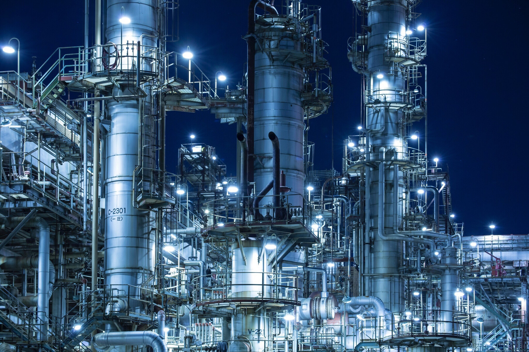 Looking for energy efficiency: Industrial plants with many pipes
