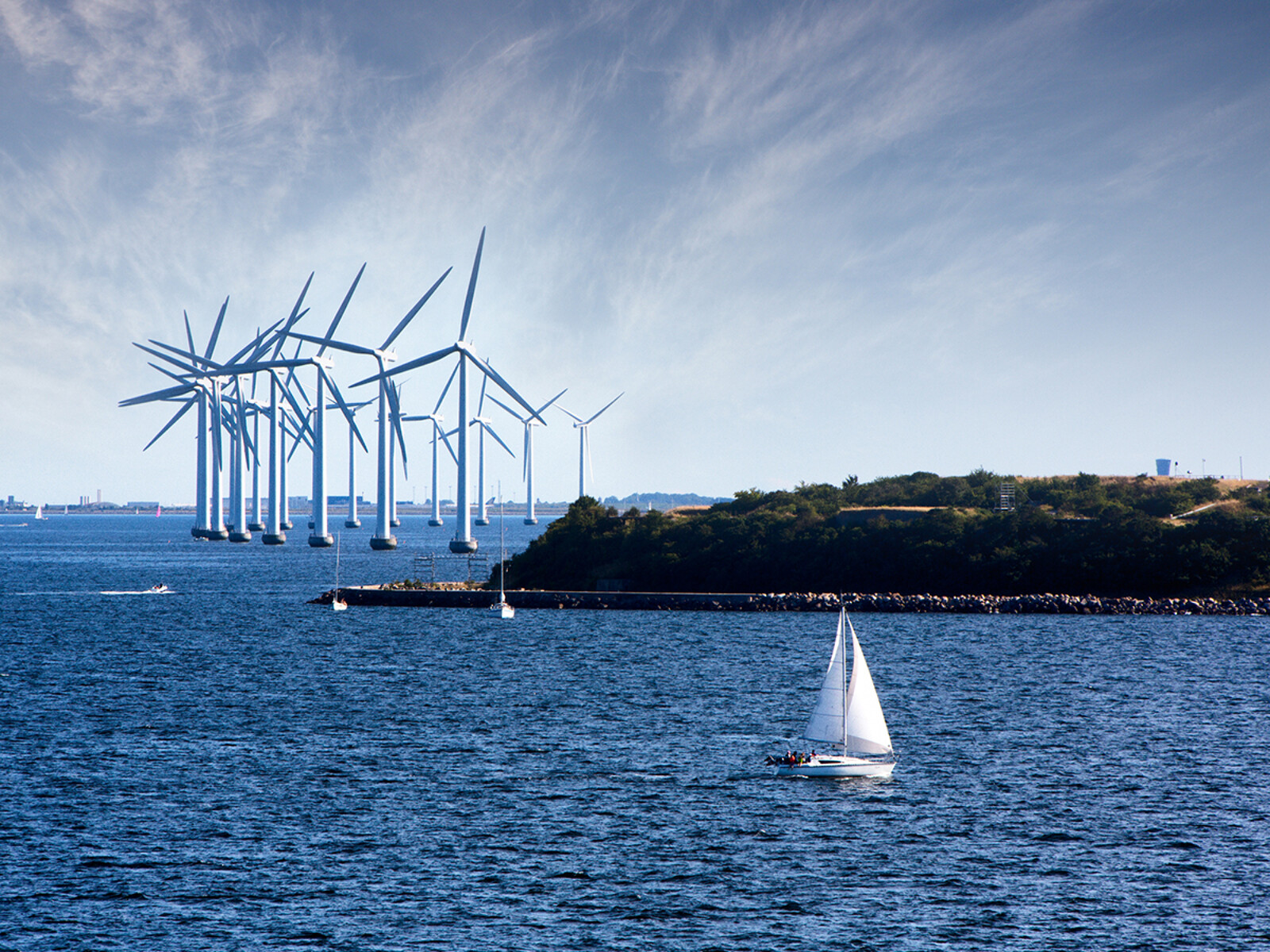 KSB bietet Pumpen und Armaturen für Windkraftanlagen