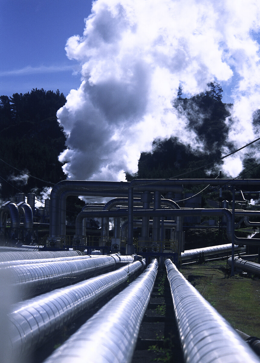 Pipes in large plants for model testing on gas pockets