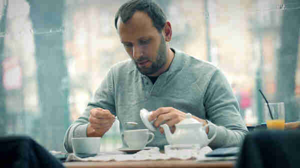 Joe having breakfast