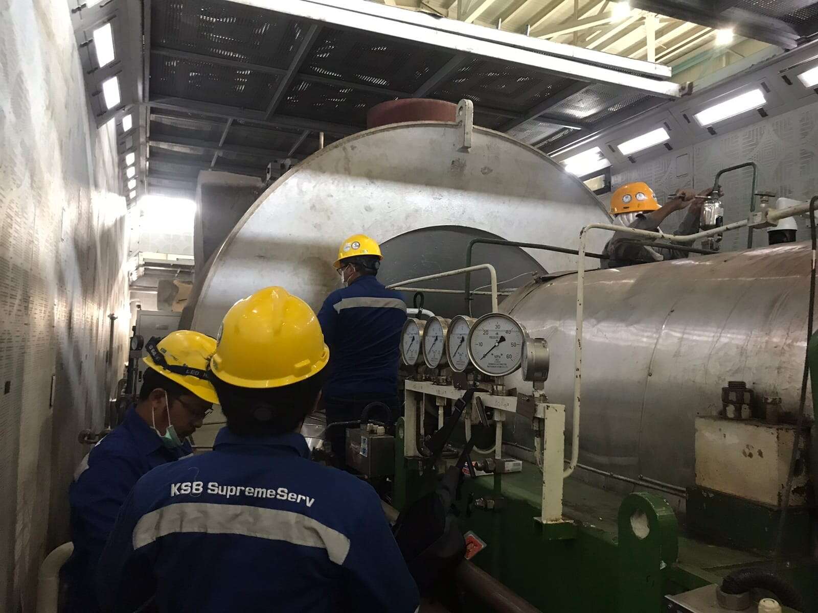 The KSB SupremeServ-Team at work