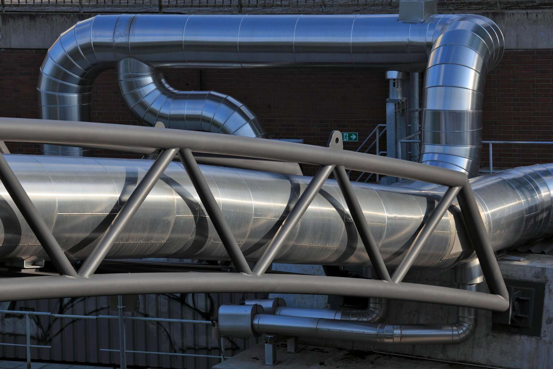 District heating pipes