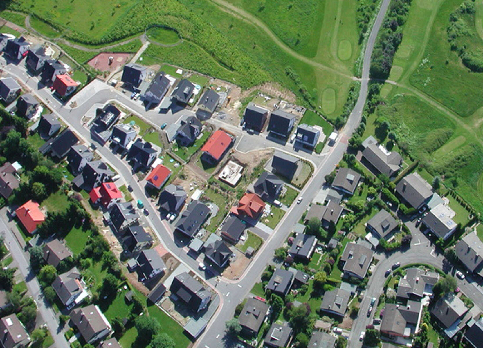 Wohnhäuser einer Siedlung