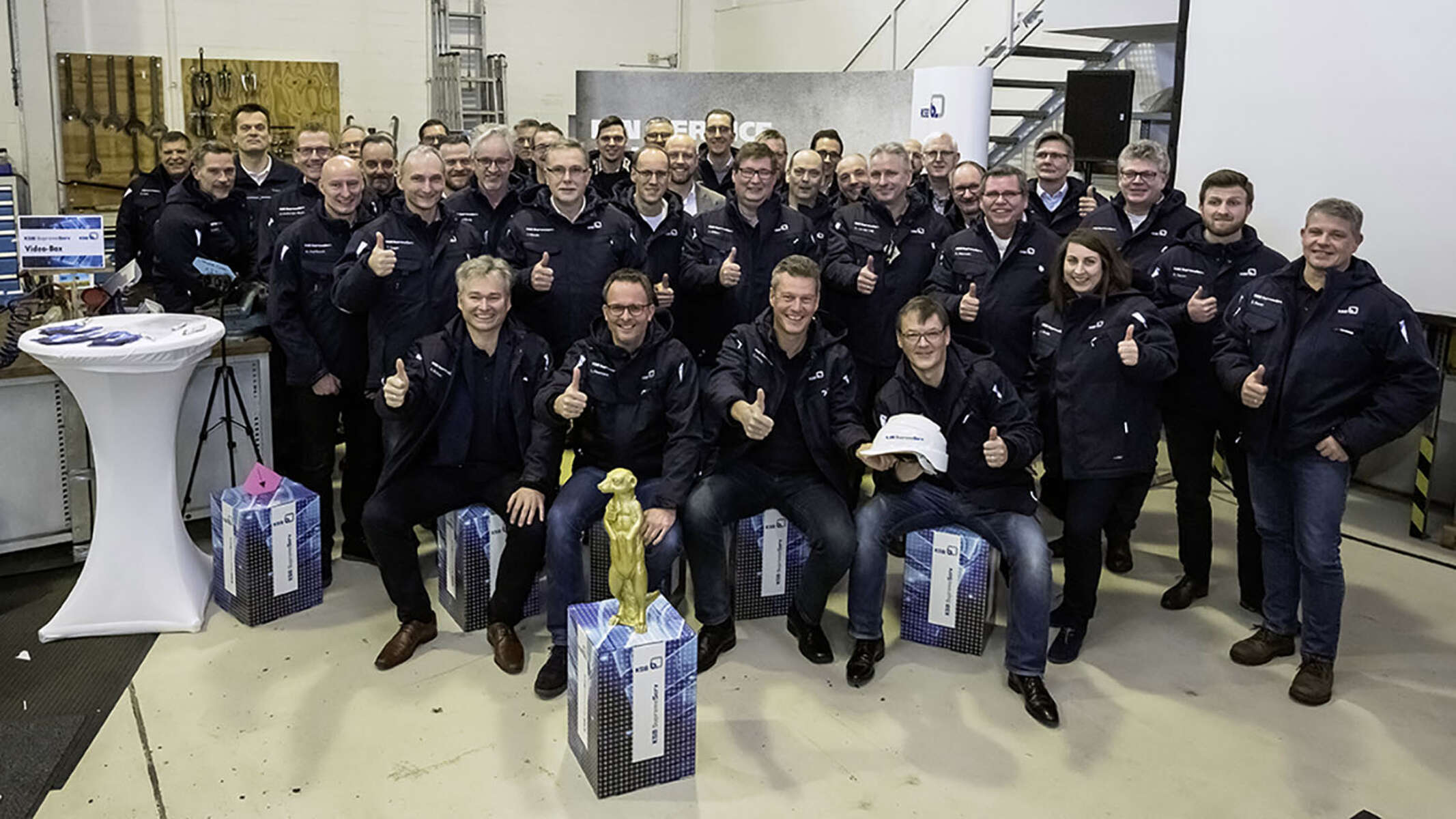 Ein Teil des Teams von Dynamik-Pumpen